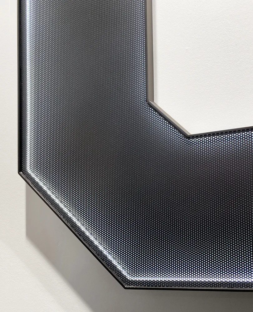 Kolekcja mebli dla sieci sklepów CROPP