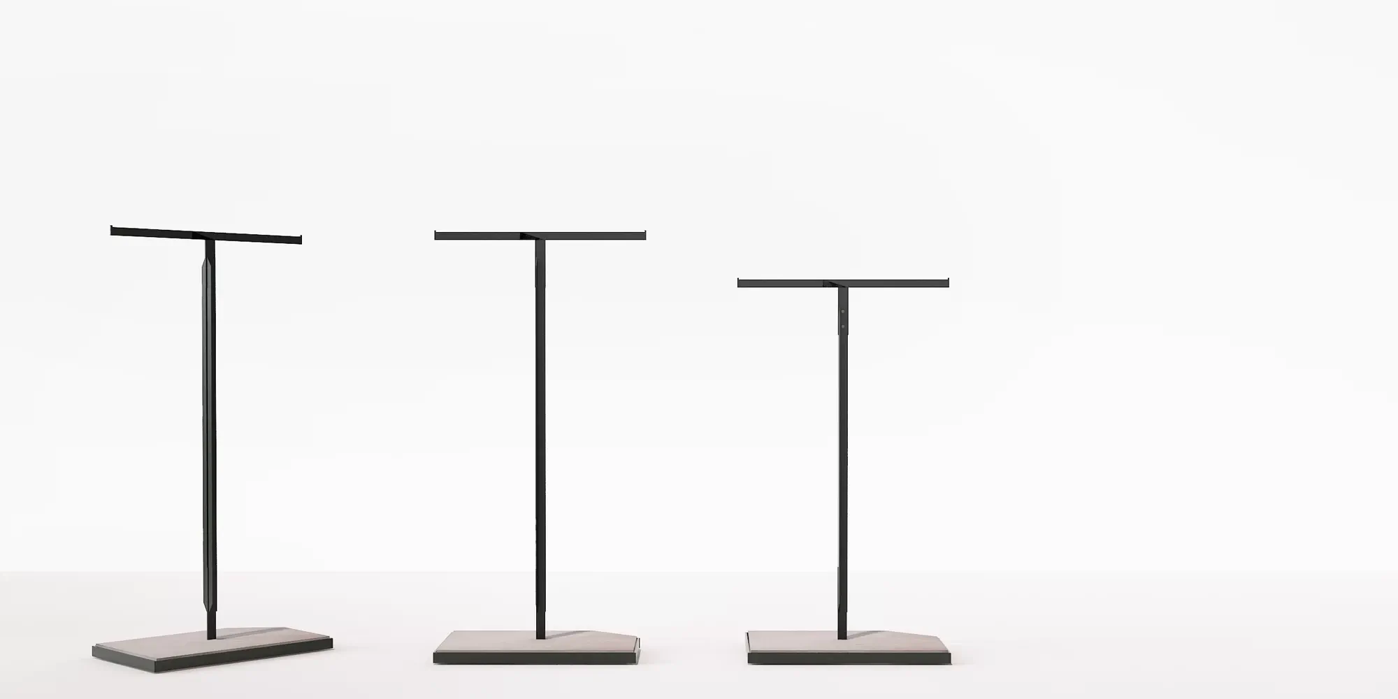 Kolekcja mebli dla sieci sklepów CROPP