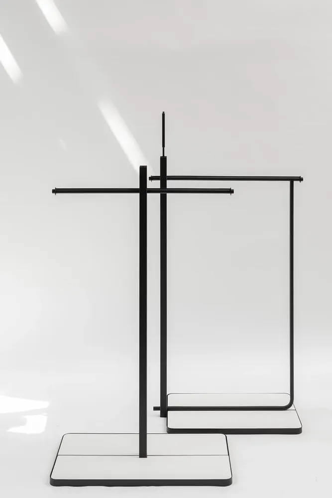 Kolekcja mebli dla sieci sklepów Mohito