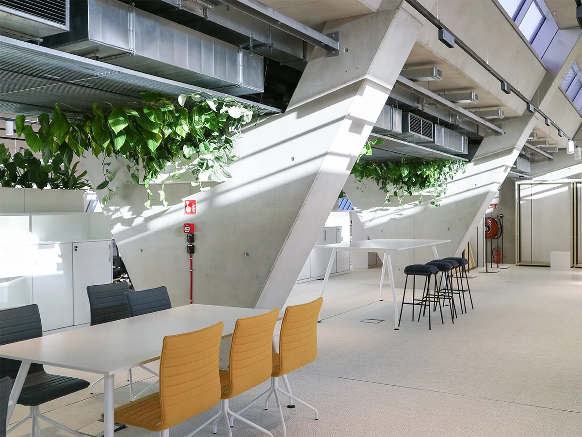 LPP S.A. – Fashion Lab