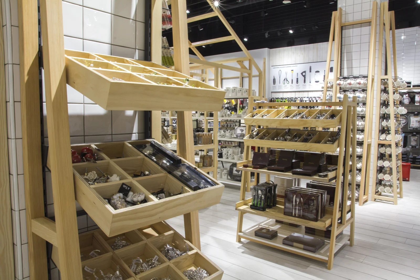 A Tab – projekt salonu nowej marki