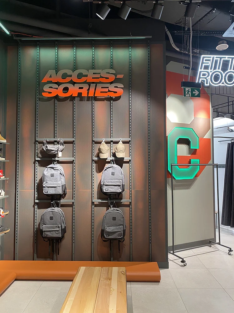 Cropp – lifting 2024