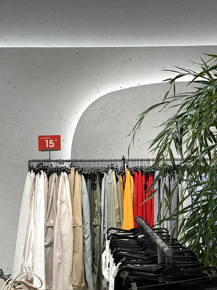 Reserved - Dusseldorf Schadow 2024