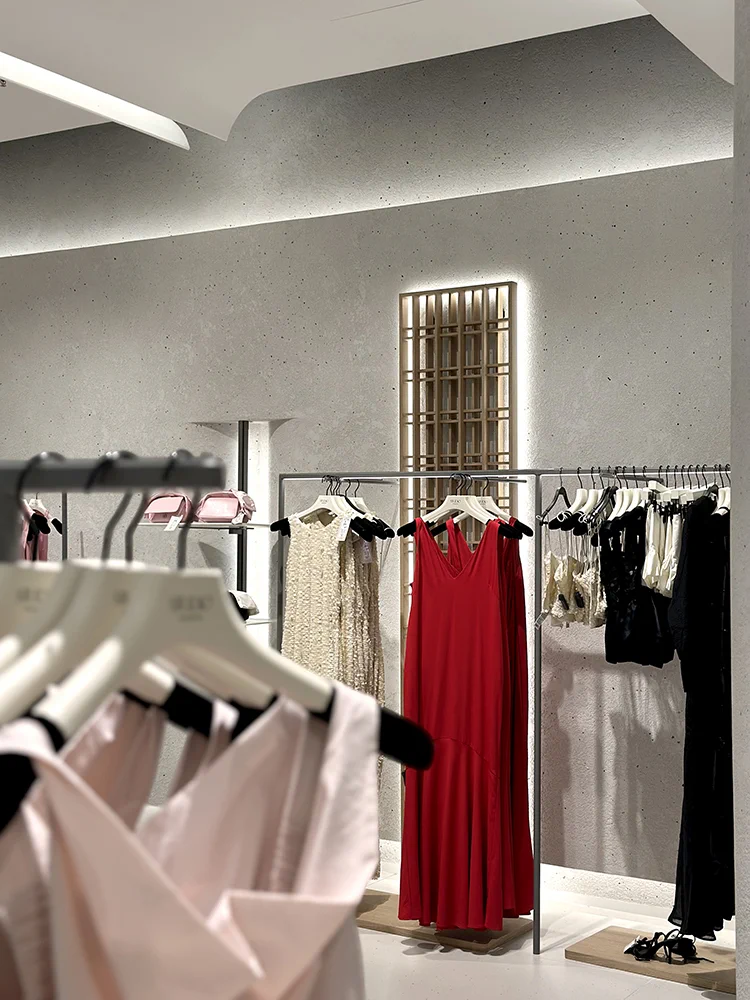 Reserved - Dusseldorf Schadow 2024