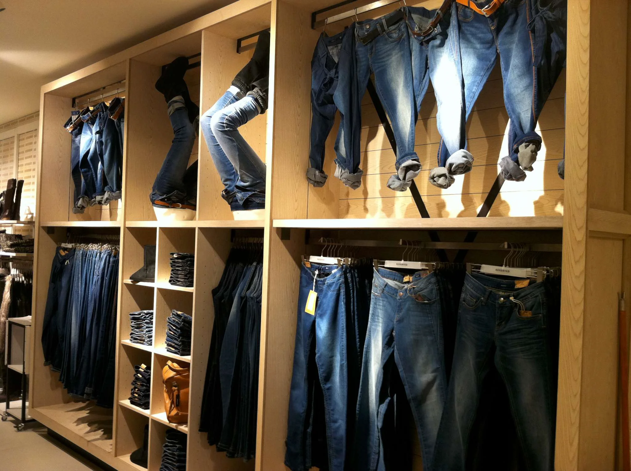 Reserved - Nowy koncept 2012