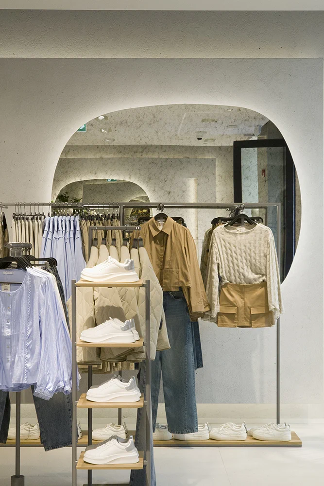 Reserved - Mediolan Corso Buenos Aires